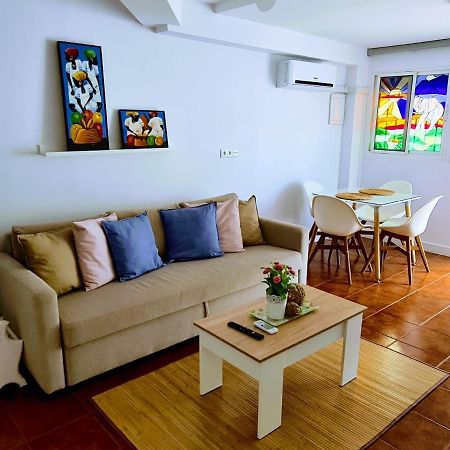 Villa Pitato Nuevo, Cerca De La Playa, Parking En La Puerta Del Alojamiento La Cala Del Moral Exterior foto