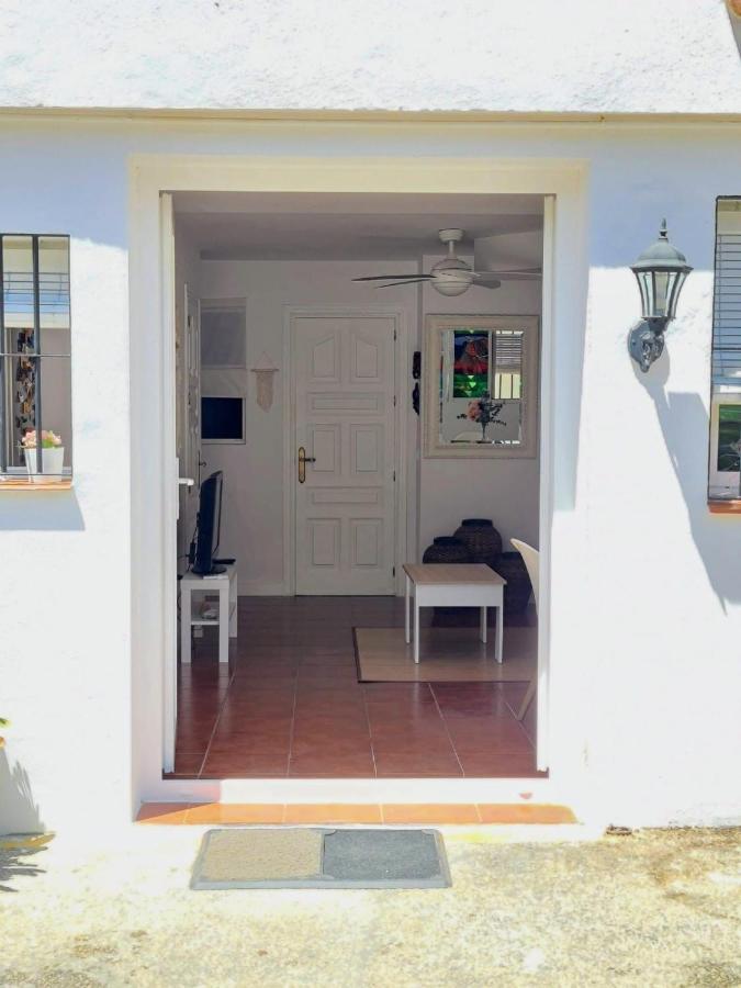 Villa Pitato Nuevo, Cerca De La Playa, Parking En La Puerta Del Alojamiento La Cala Del Moral Exterior foto