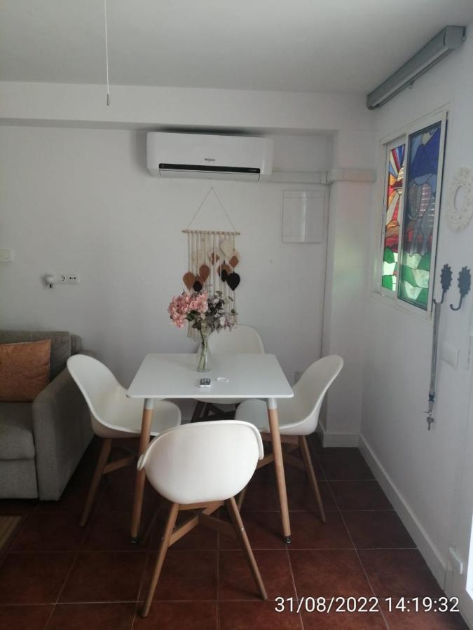 Villa Pitato Nuevo, Cerca De La Playa, Parking En La Puerta Del Alojamiento La Cala Del Moral Exterior foto