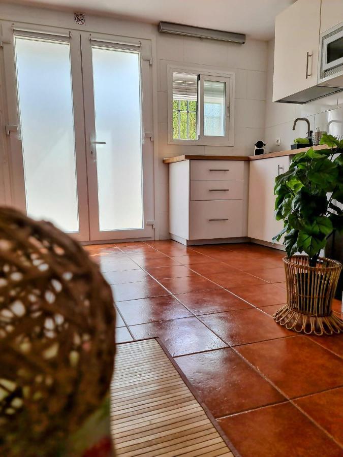 Villa Pitato Nuevo, Cerca De La Playa, Parking En La Puerta Del Alojamiento La Cala Del Moral Exterior foto