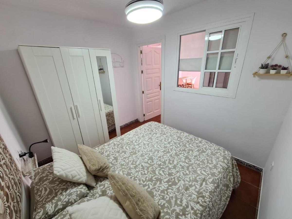 Villa Pitato Nuevo, Cerca De La Playa, Parking En La Puerta Del Alojamiento La Cala Del Moral Exterior foto
